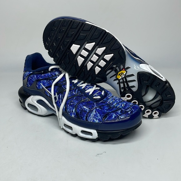 nike air max plus palm trees blue